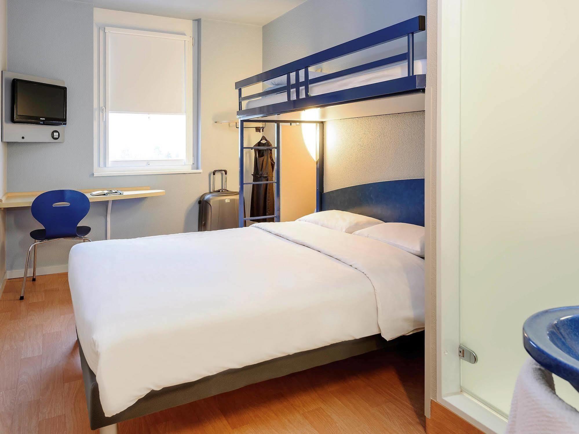 Ibis Budget Geneve Aeroport Vernier Luaran gambar